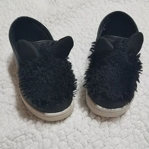 Cat and Jack shoes faux fur